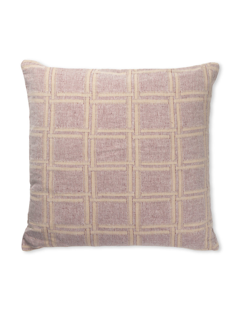 Elvang Denmark Dahlia cushion 50x50 cm Cushion Light plum