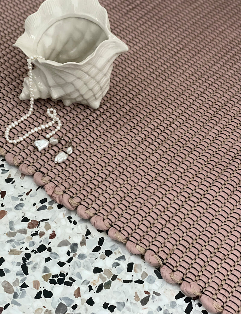 Elvang Denmark Hazelnut rug 60x180cm Floor runner Light rose